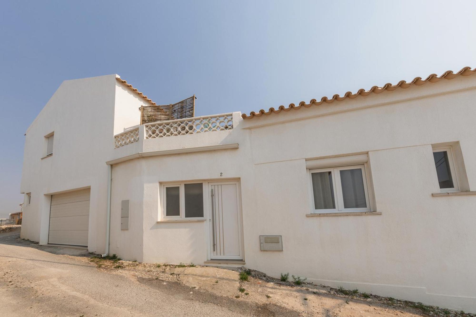 Surf & Chill Peniche Villa *